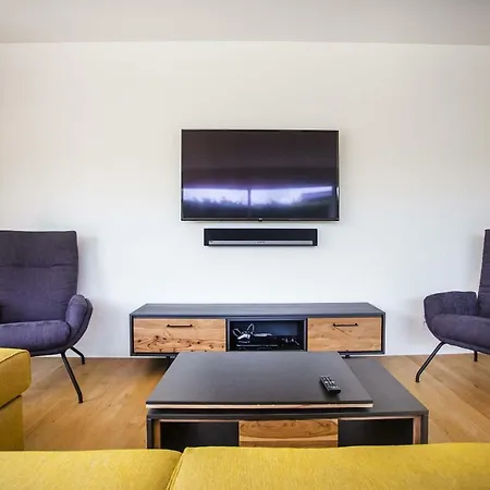 Huize Mamoesh Casa de hóspedes